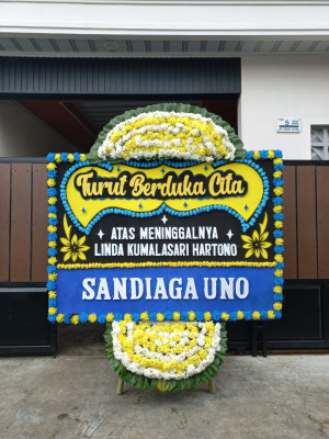 Papan Bunga Duka di Lagan